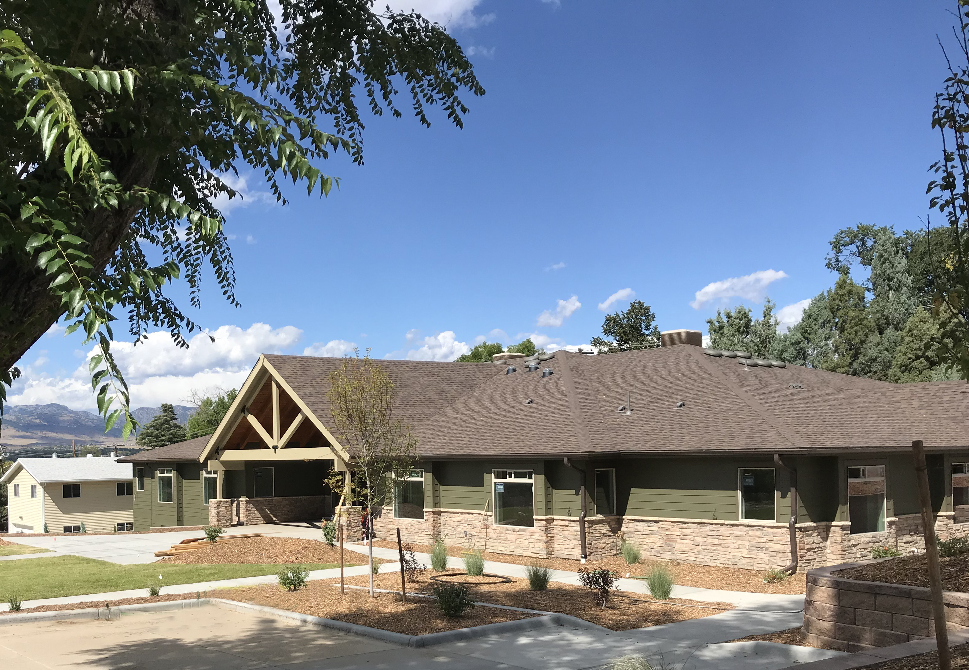 Applewood Our House - North Arvada
